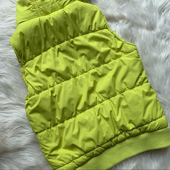 ❤️Forever21❤️Girls 10/12 Medium Hooded Puffer vest - Picture 4 of 4